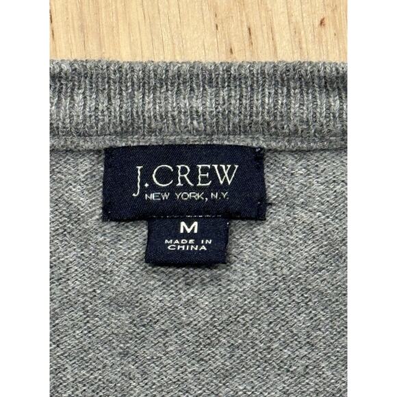 J Crew V Neck Grey Sweater Mens M Cotton Cashmere Blend Preppy - Machine Wash - Picture 2 of 7